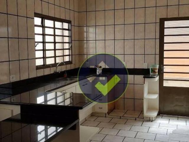 Casa Residencial Jardim Ubirama, Lençóis Paulista CA0243