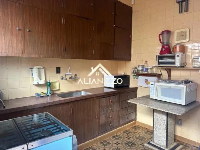 Casa Residencial Jardim Irajá em Ribeirão Preto/SP. Alianzzo Imóveis
