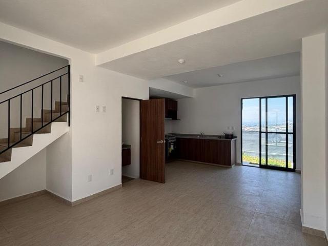 Casa Residencial Lago Esmeralda