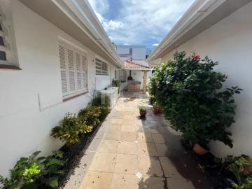 Casa residencial para locação no bairro Três Figueiras 232 m² com 4 dormitórios/quartos