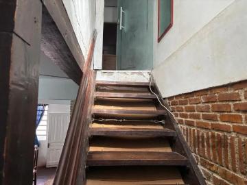 Casa residencial de 5 dormitórios para alugar no bairro Chácara das Pedras, 360 m²