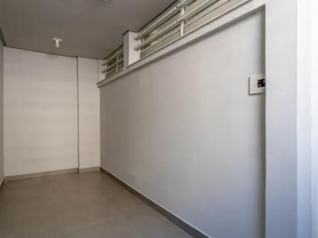 Casa residencial para alugar no bairro Menino Deus com 287 m² e 3 dormitórios/quartos