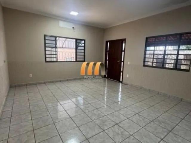 Casa Residencial para Aluguel com Piscina e Espaço Gourmet 3 Quartos 1 Suíte em Anápolis City