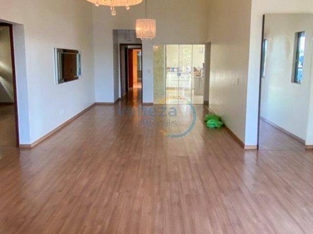 Casa Residencial para locação no bairro Gleba Palhano de Londrina com 298m
