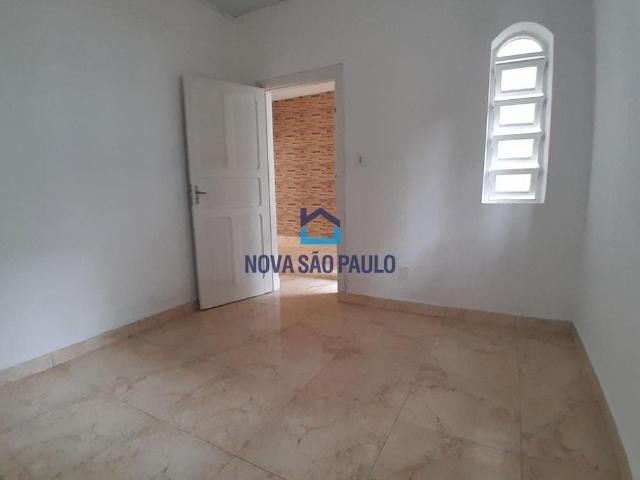 Casa Residencial Para Locação! Com 02 Dormitórios, Sala Cozinha, banheiro, Próxi
