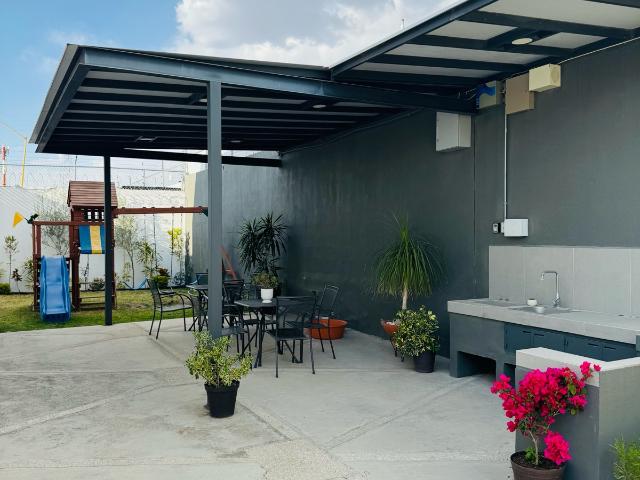 Casa Residencial Privanza de Gratamira