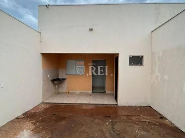 CASA RESIDENCIAL R$ 2.300,00