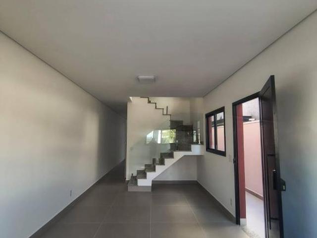 CASA RESIDENCIAL THE SQUARE VILLAGE COTIA