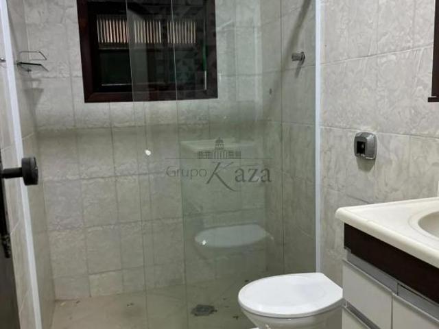 Casa Residencial União 2 Dormitórios 100m²