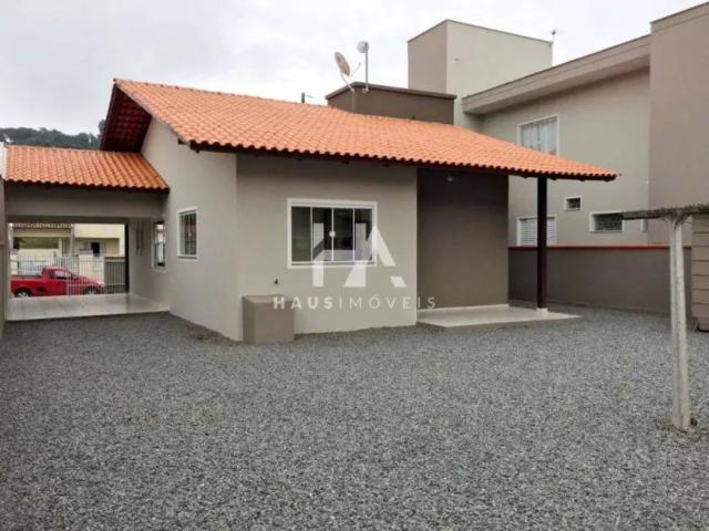 Casa residencial à venda no bairro Três Rios do Sul com 80m² e 3 dormitórios/quartos