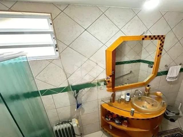 Casa Alto Padrão com 4 Quartos 2 Suítes e amplo terreno na Trindade