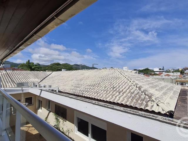 Casa residencial, 292.00m²