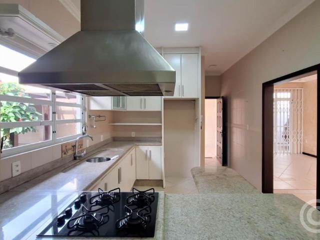 Casa residencial, 210.30m²