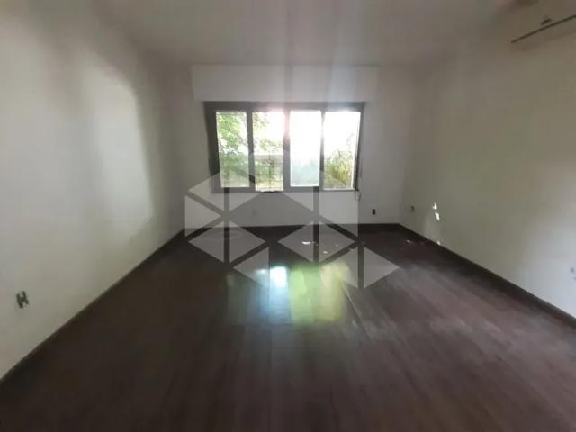 Casa Residencial 330M² para Alugar