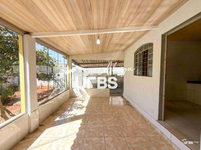Casa, 390 m², 4 qts, 2 banh 2 vagas, Parque Amazônia