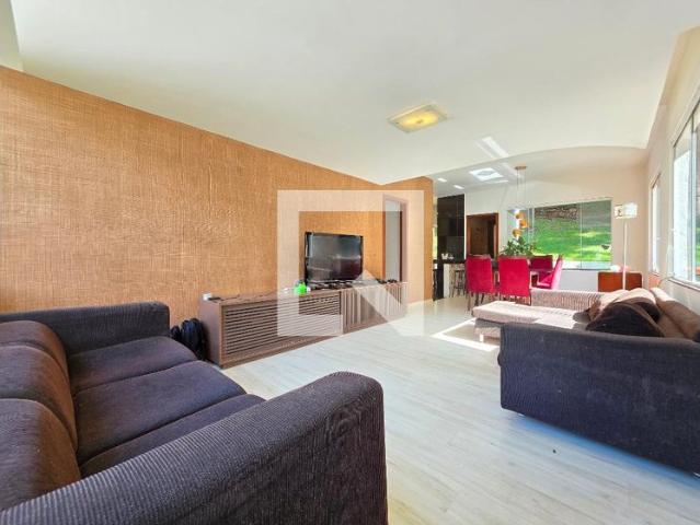 Casa, Retiro do Chalé, 8 Quartos, 290 m2 Brumadinho