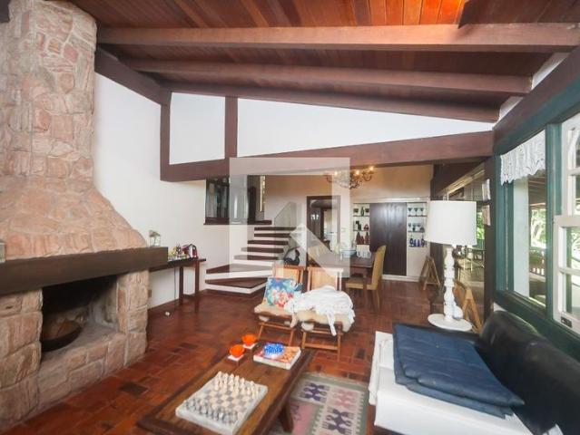 Casa, Retiro do Chalé, 3 Quartos, 500 m2 Brumadinho