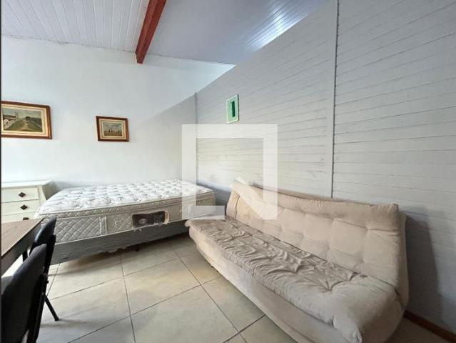 Casa, Rio Tavares, 1 Quarto, 32 m2 Florianópolis