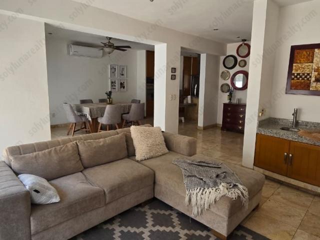 Casa Rio Santiago 211