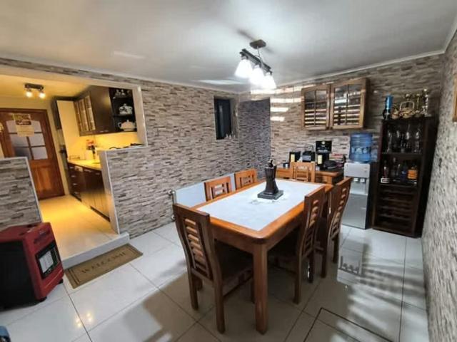 Casa rojas magallanes con av. LA FLORIDA | 0 dormitorios por 17000.00 en La Florida