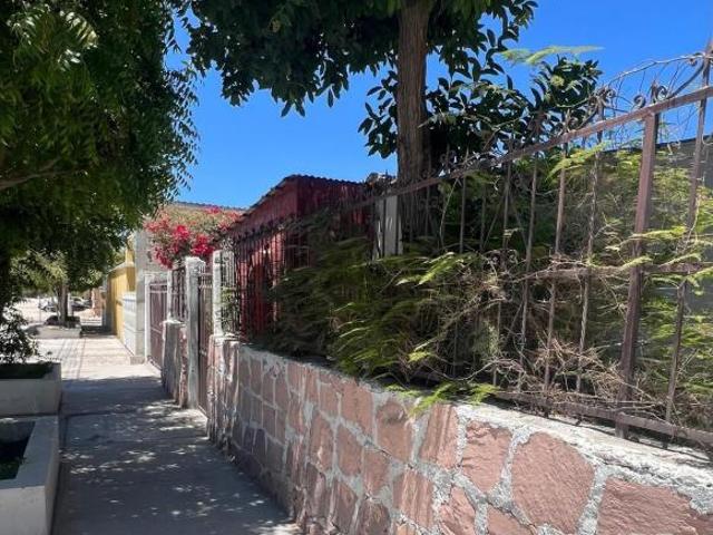Casa Rosaura Zapata