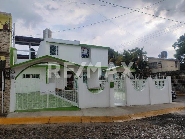 CASA STAFF EN RENTA