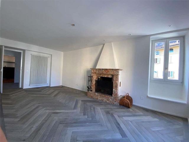 Casa storica di pregio 5,5 locali in affitto a Riva San Vitale