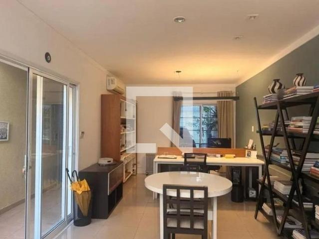 Casa, Sumaré, 3 Quartos, 172 m2 São Paulo