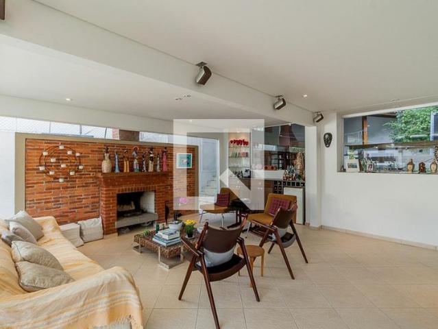 Casa, Sumaré, 3 Quartos, 400 m2 São Paulo