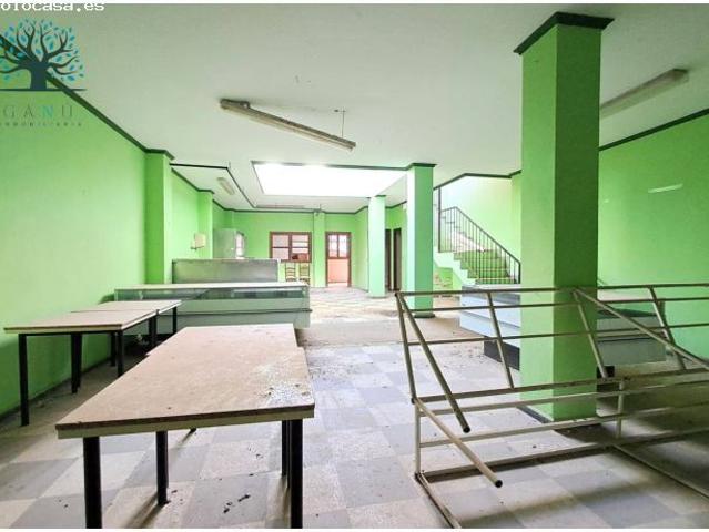 CASA SÚPER AMPLIA A 50 METROS DEL PASEO MARÍTIMO