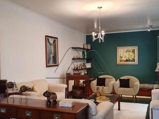Casa, São Benedito, Poços de Caldas, MG