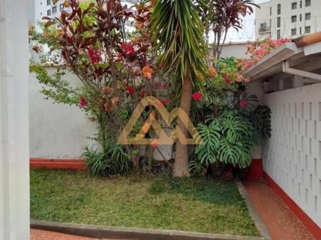 Casa, São Benedito, Poços de Caldas, MG