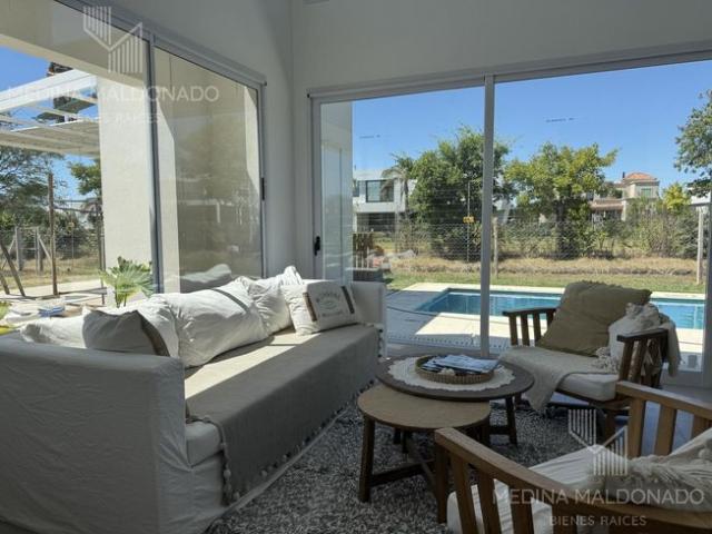 Casa SAN JUAN CHICO Barrio Privado Hudson