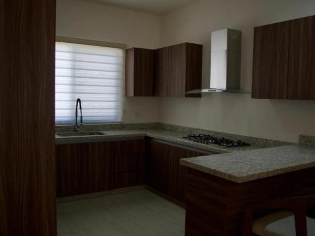 CASA SAN JUAN EN SANTA JULIA RESIDENCIAL 4