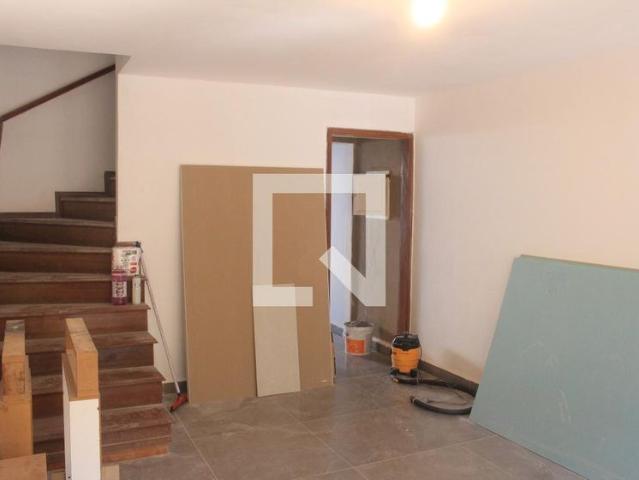 Casa, Santa Maria, 2 Quartos, 170 m2 São Caetano do Sul