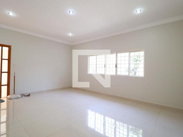 Casa, Santa Mônica, 5 Quartos, 220 m2 Uberlândia