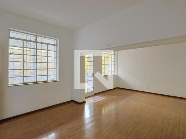 Casa, Santa Efigênia, 6 Quartos, 360 m2 Belo Horizonte