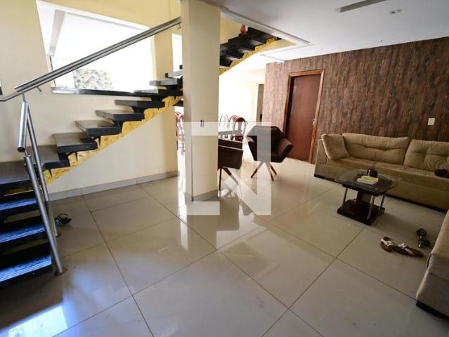 Casa, Santa Lucia, 3 Quartos, 200 m2 Goiânia