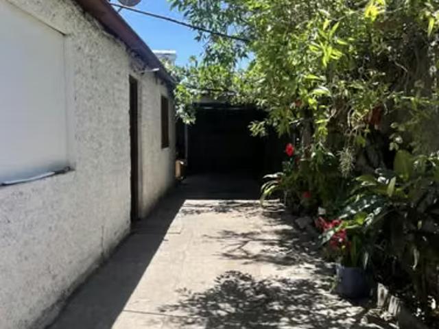 Casa santa rosa / riquelme | 4 dormitorios por 140000. 00 en San Ramón
