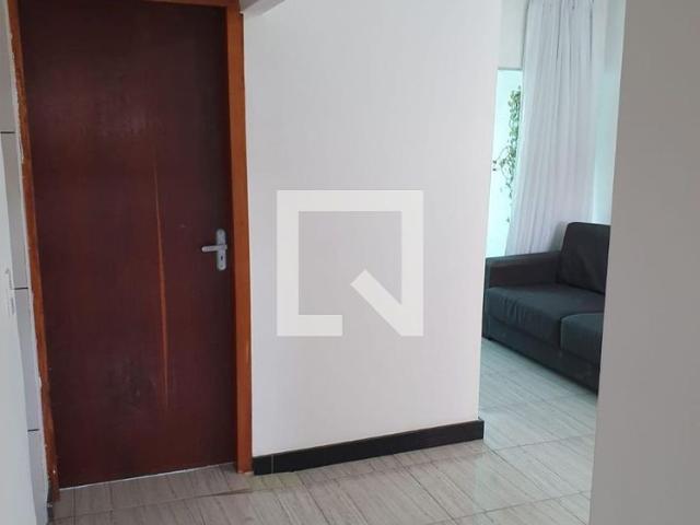 Casa, Santa Terezinha, 2 Quartos, 65 m2 Contagem