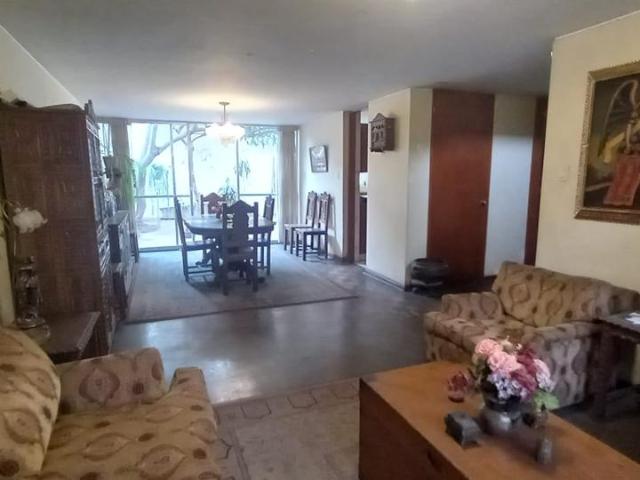 Casa Santiago de Surco