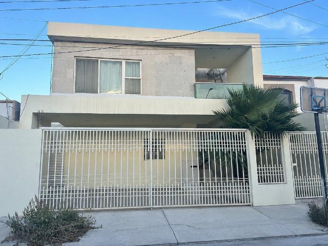 Casa Semi amueblada en RENTA en La Noria