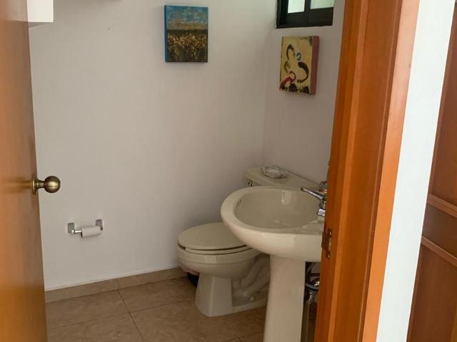Casa Semi Amueblada en Renta en San Mateo Atenco