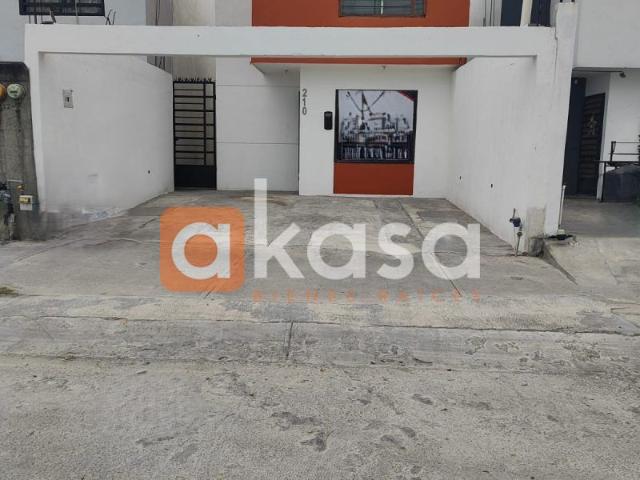 Casa Semi amueblada en Renta – Valle del Salduero, Apodaca