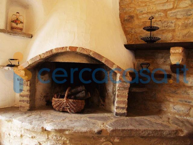 Casa semi indipendente in ottime condizioni, in affitto in Rioveggio, Monzuno