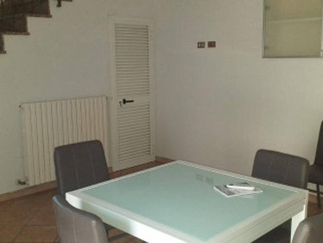 casa semi indipendente in affitto a castelfiorentino