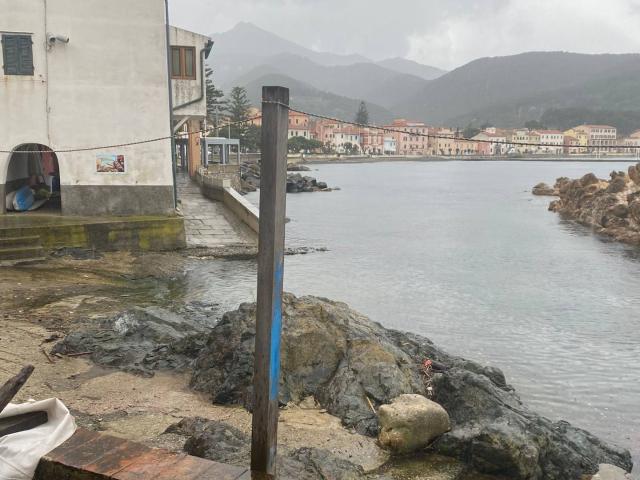 Casa semi indipendente in vendita a Marciana Marina