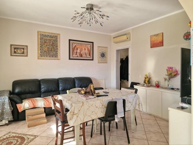 CASA SEMI INDIPENDENTE in VENDITA a MASSA POVEROMO di 3 vani