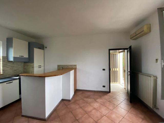 CASA SEMI INDIPENDENTE in VENDITA a SAN GIORGIO PIACENTINO di 2 vani