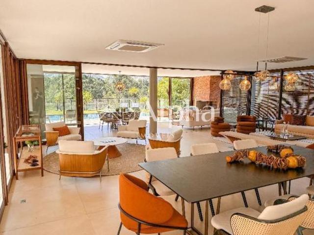 Casa semi mobiliada a venda no Residencial Alphasitio em Santana de Parnaíba SP